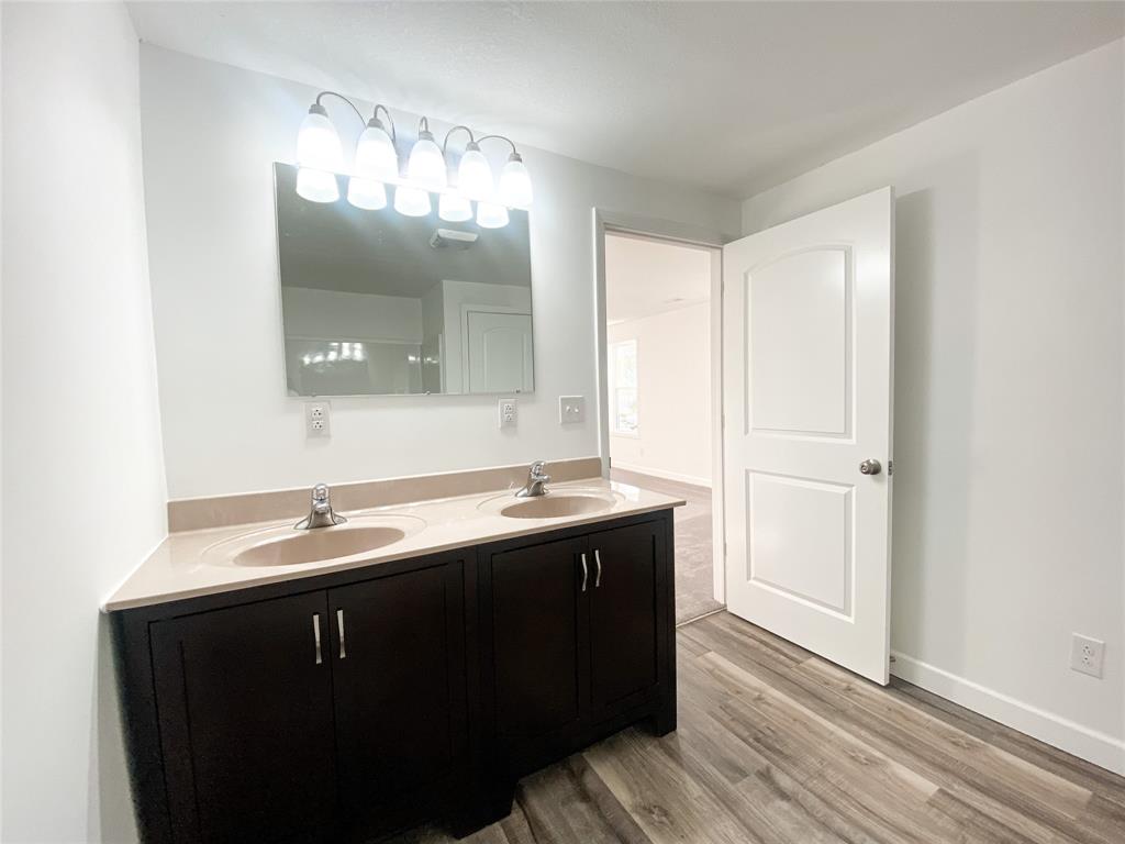 236 Andover Road Anderson, IN 46013 - Photo 6 of 14 Gallery Image 6