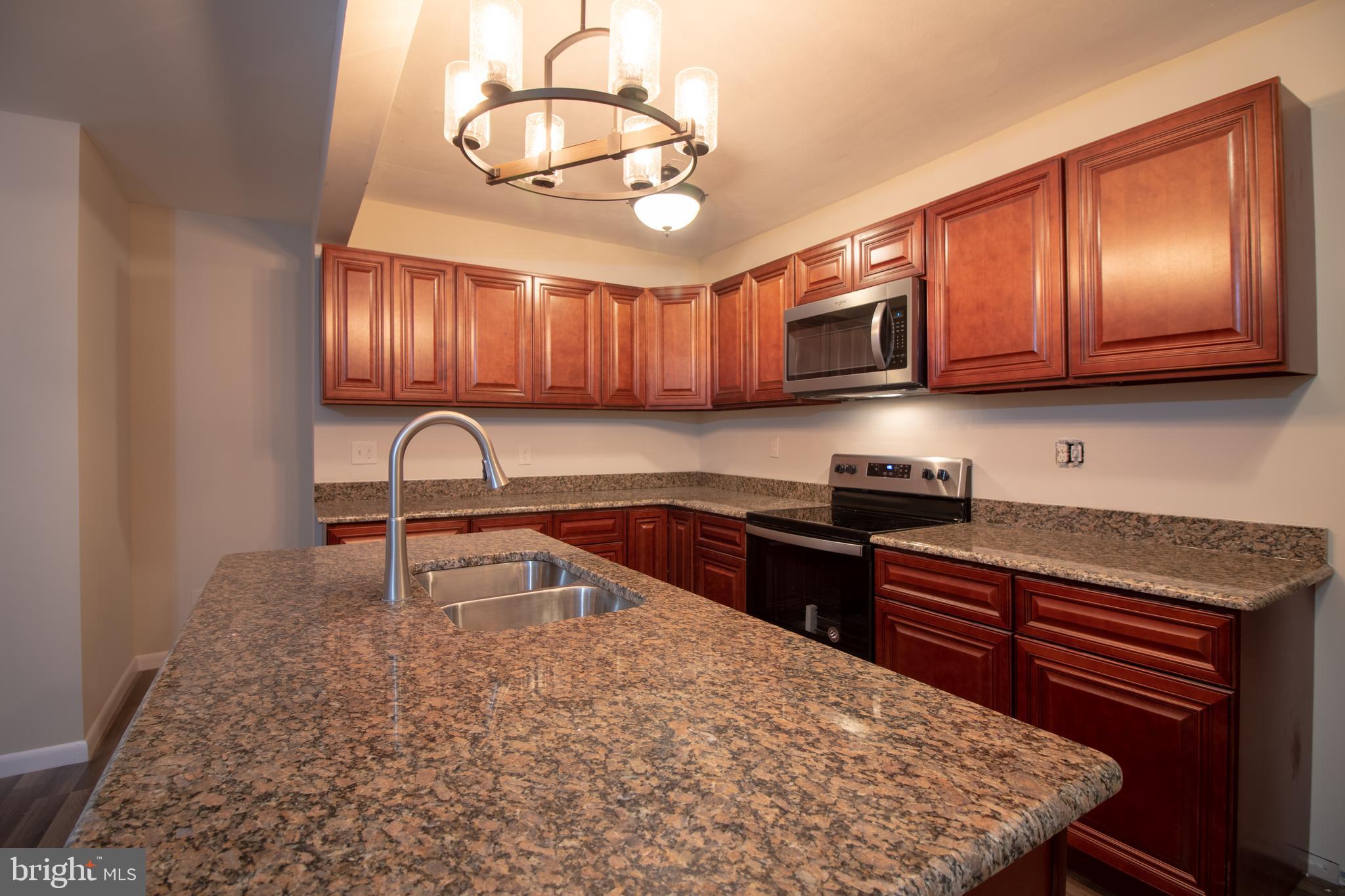 7340 Tucker Road Harrisburg, PA 17112 - Photo 5 of 21 Gallery Image 5