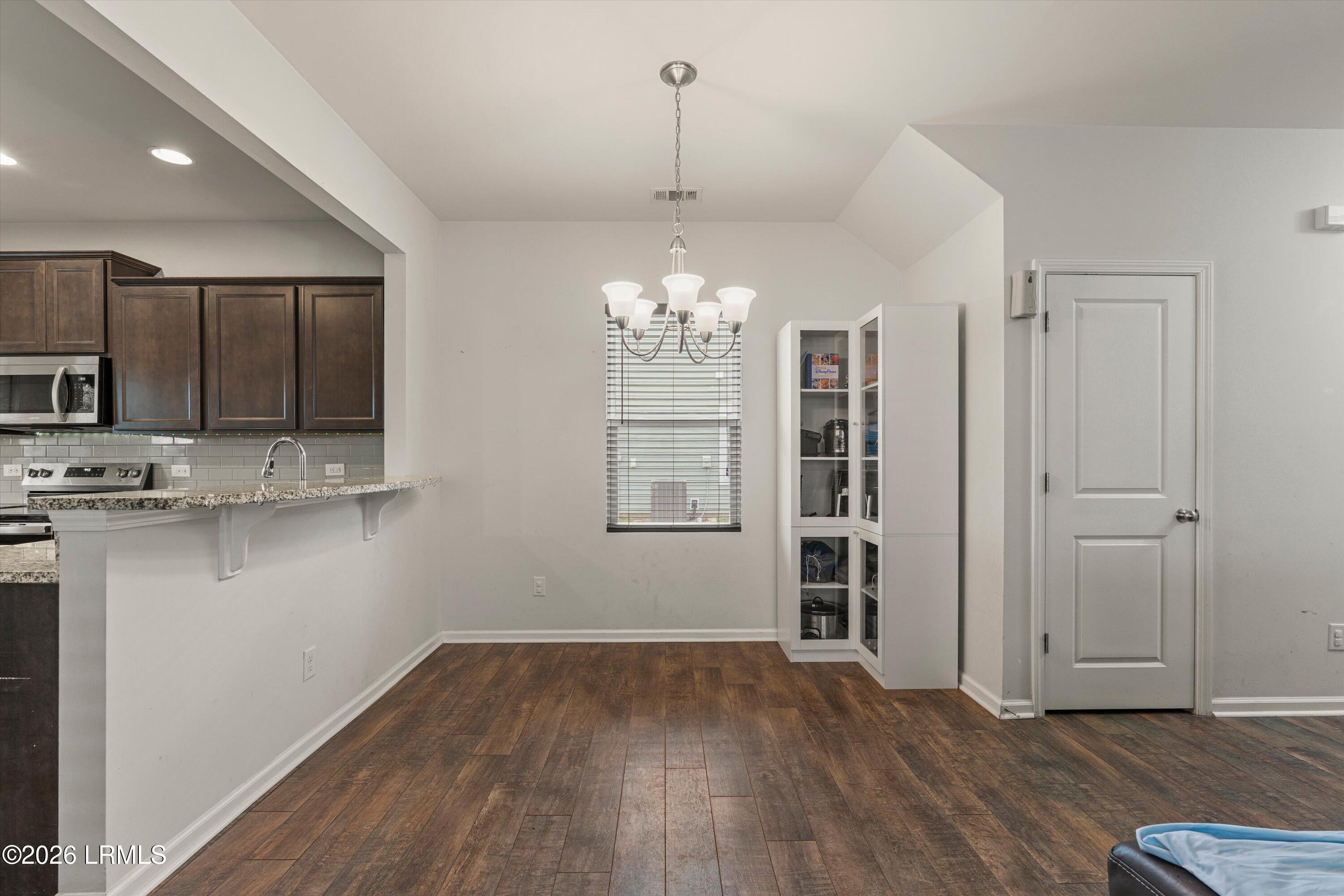 69 Saluda Way Beaufort, SC 29906 - Photo 5 of 37 08-69 Saluda Way
