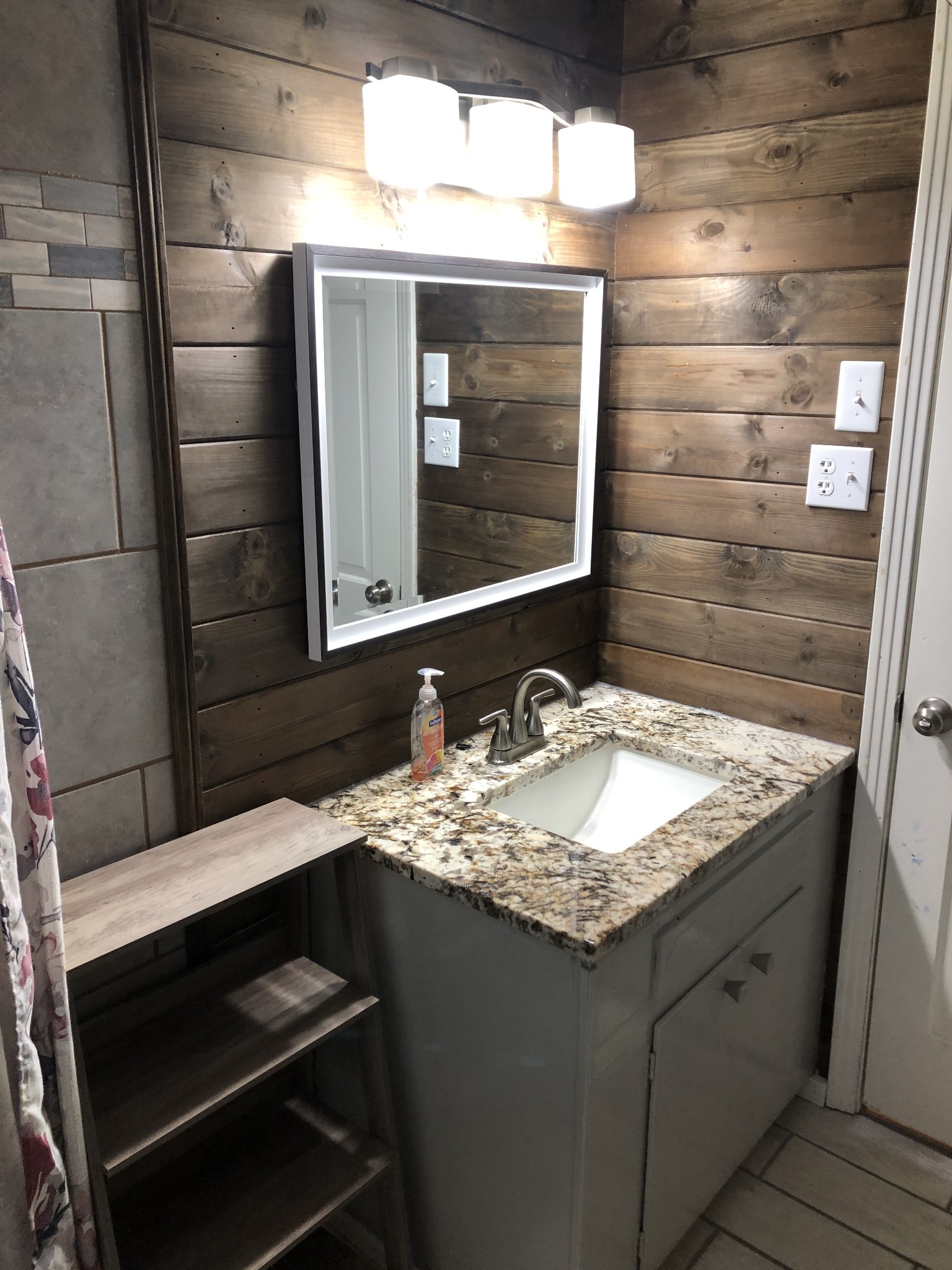 204 George Akins Road Westmoreland, TN 37186 - Photo 18 of 35