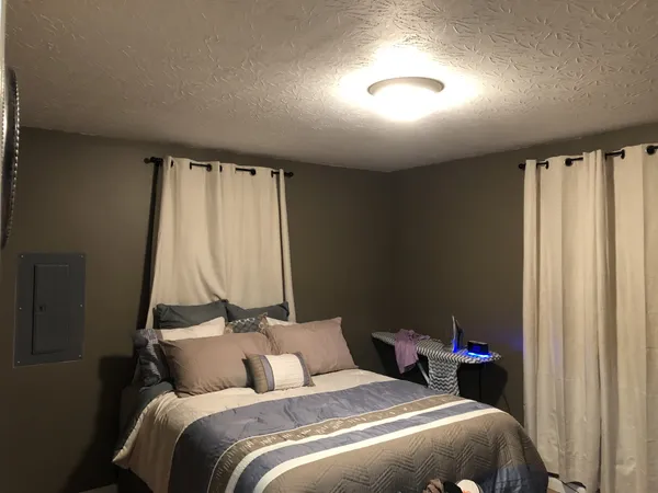 $650,000 | 204 George Akins Road, Westmoreland, TN 37186