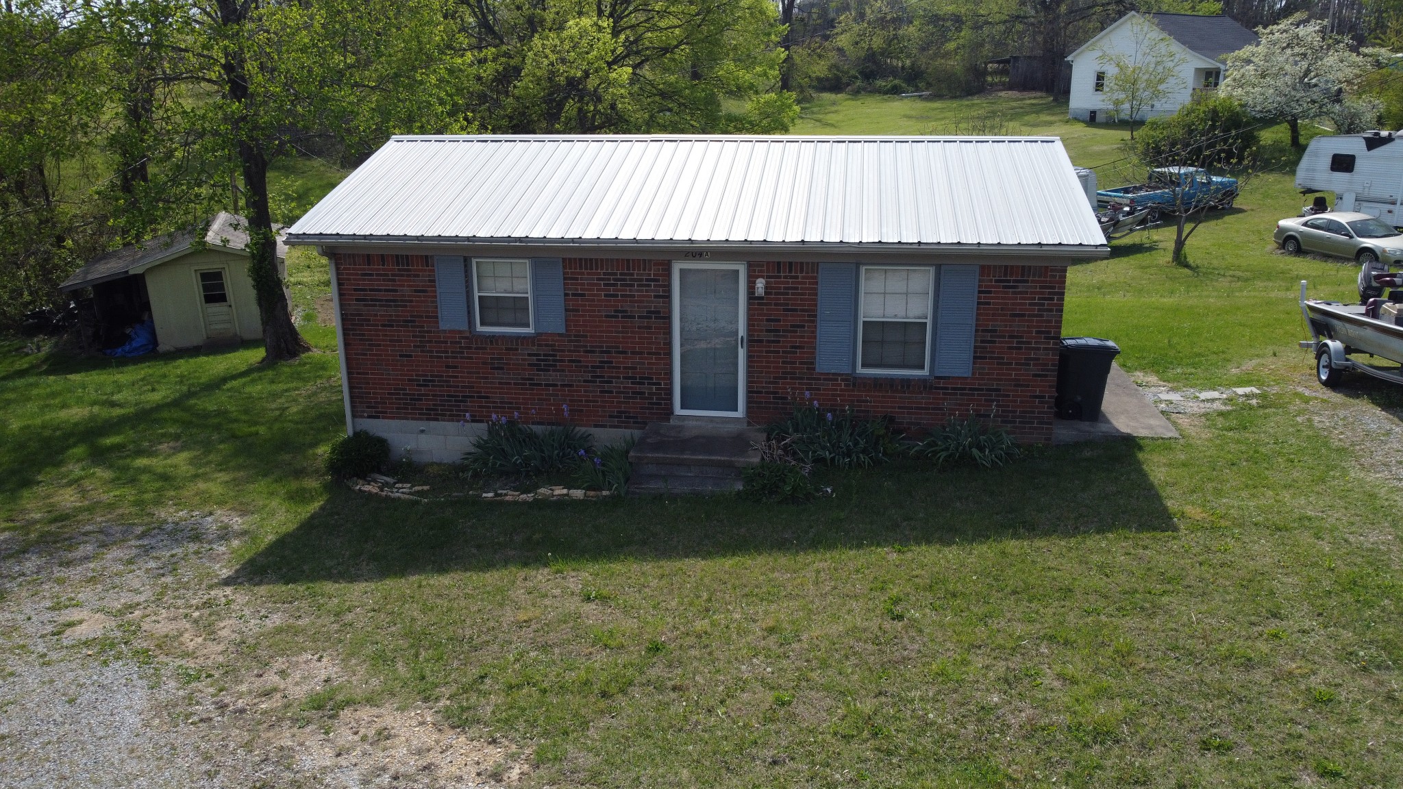 204 George Akins Road Westmoreland, TN 37186 - Photo 4 of 35