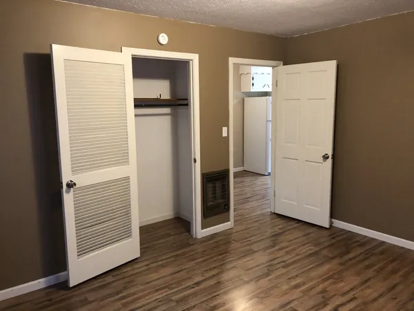 $650,000 | 204 George Akins Road, Westmoreland, TN 37186