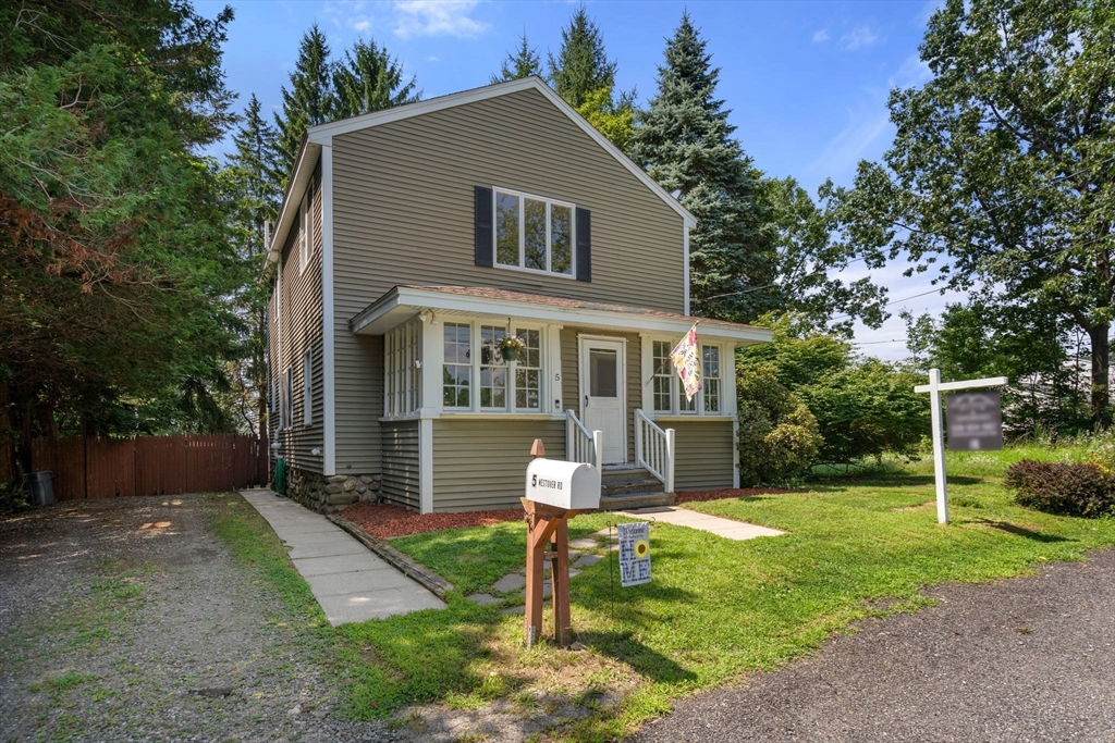 5 Westover Road Worcester, MA 01606 - Photo 1 of 35 Gallery Image 1