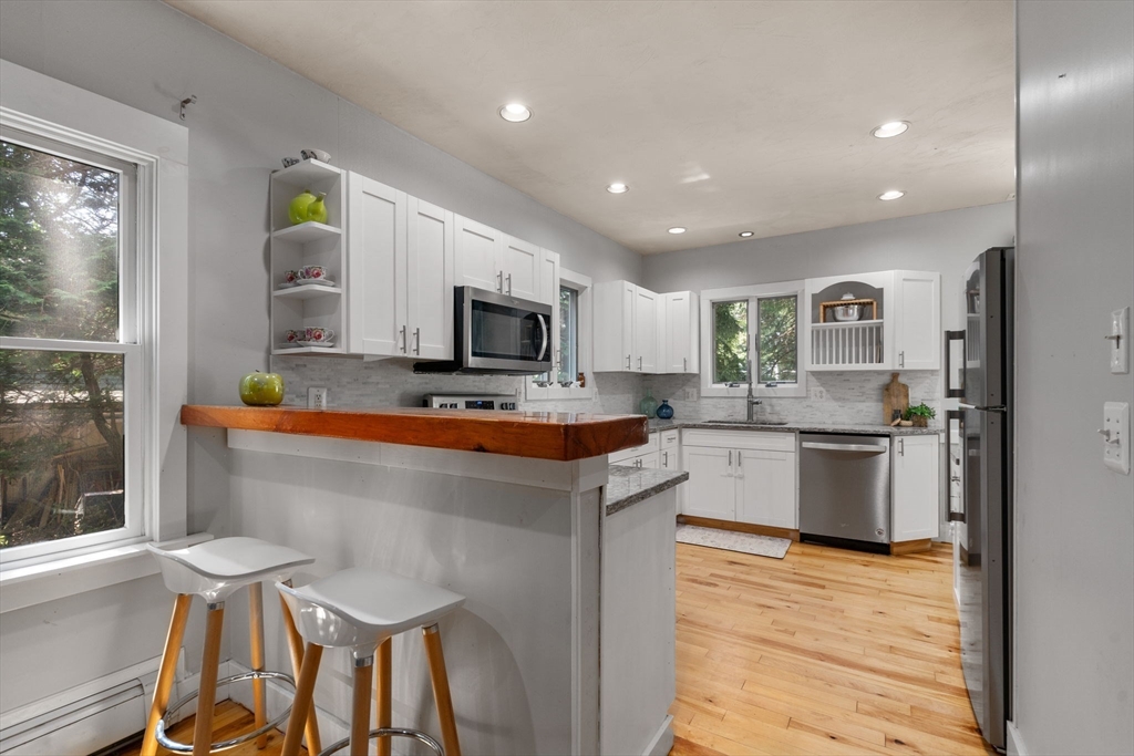 5 Westover Road Worcester, MA 01606 - Photo 11 of 35 Gallery Image 11