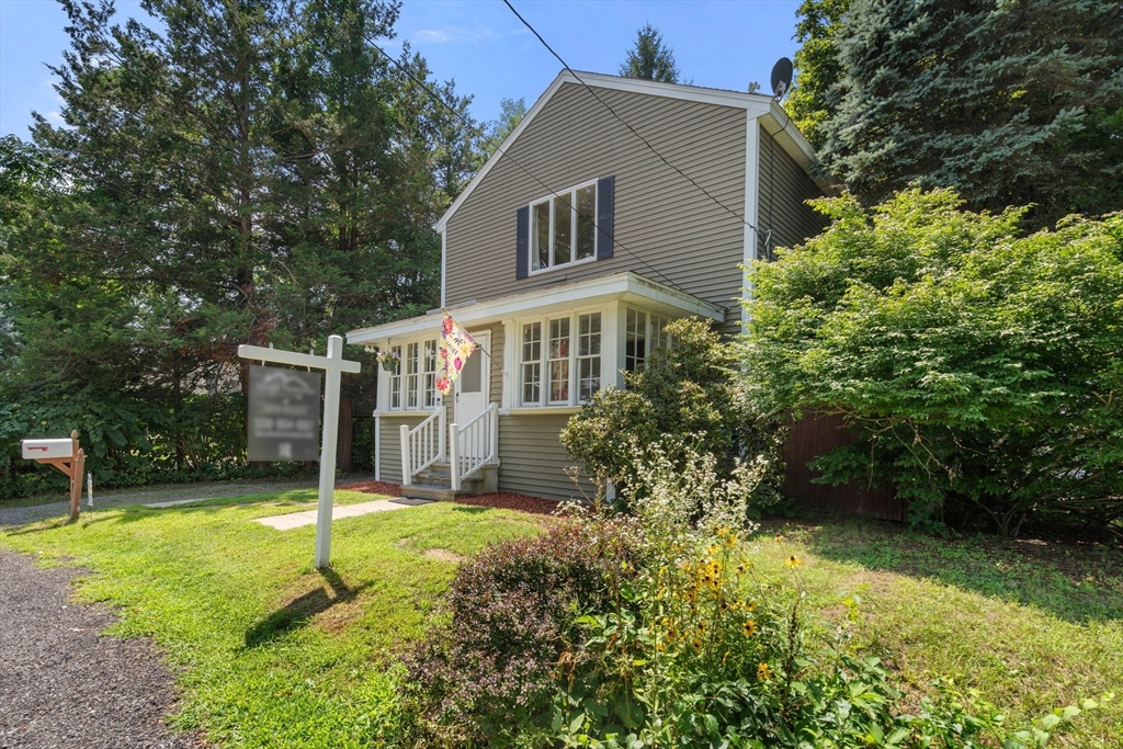 5 Westover Road Worcester, MA 01606 - Photo 3 of 35 Gallery Image 3