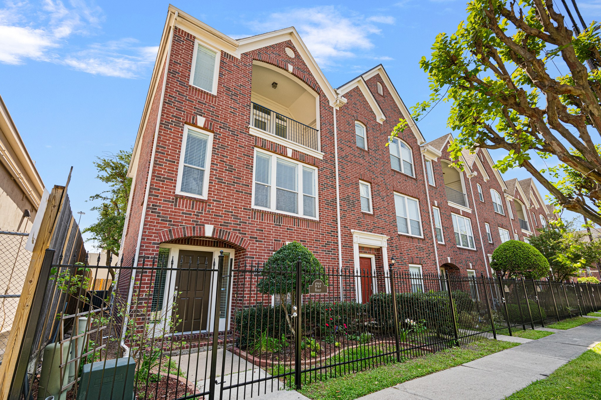1727 Hadley Street Houston, TX 77003 - Photo 2 of 38 3-story townhome featuring 2 bedrooms, 2.5 baths, and a study, located in a charming gated community.