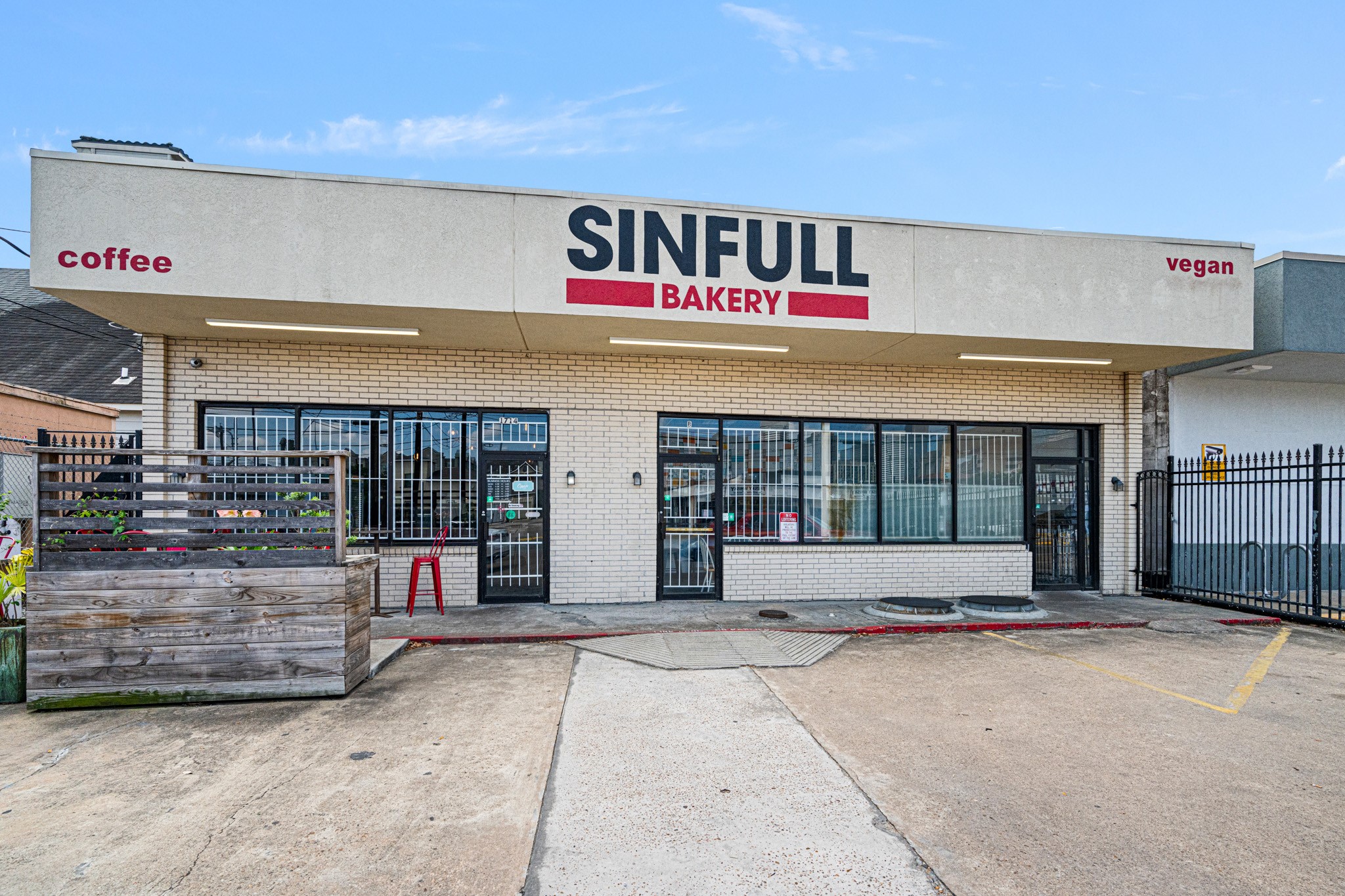 1727 Hadley Street Houston, TX 77003 - Photo 31 of 38 Just around the corner, enjoy a short walk to the popular Sinfull Bakery—a local favorite for vegan treats!