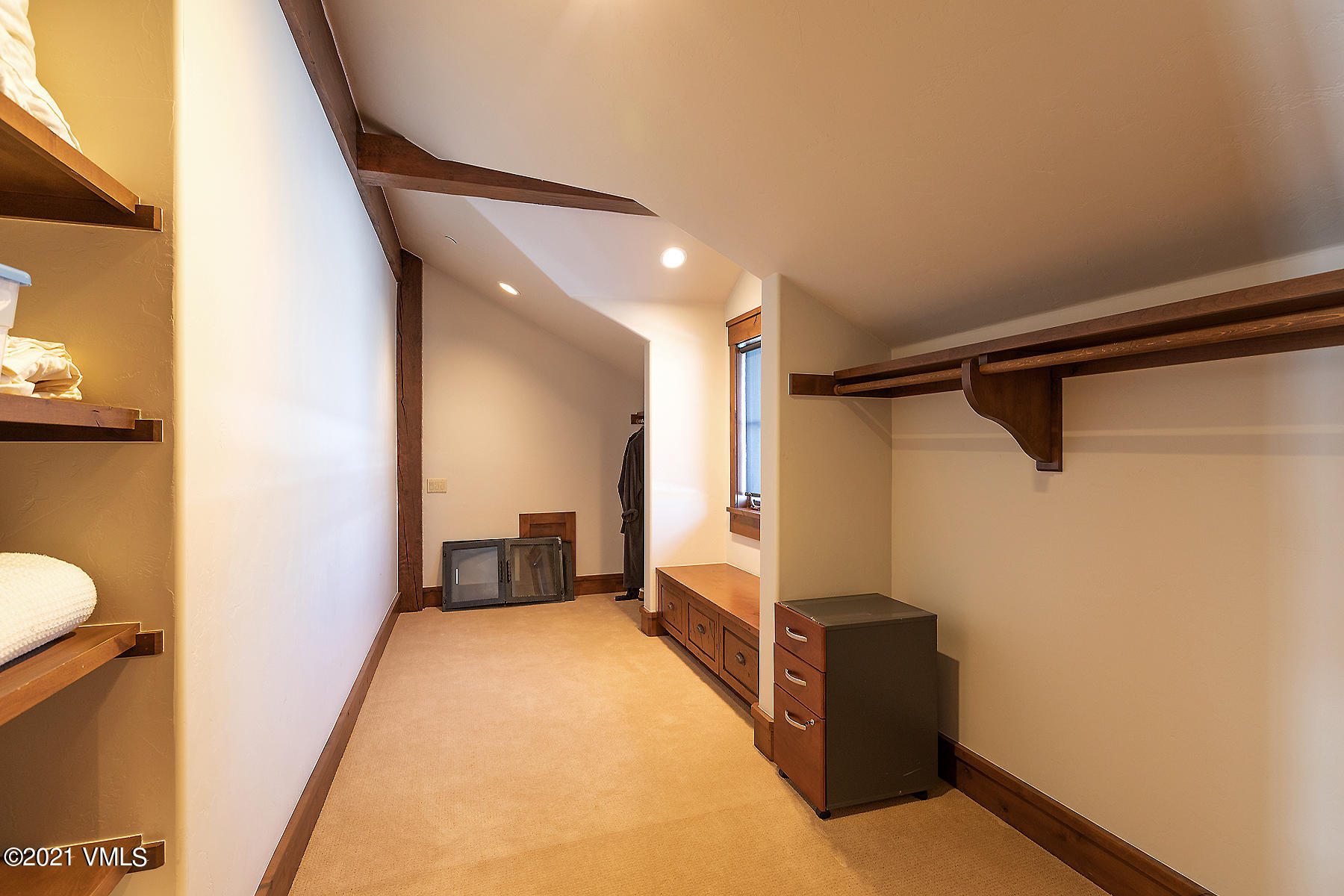 1092 Summit Trail Edwards, CO 81632 - Photo 25 of 48 a bathroom with a sink and a mirror