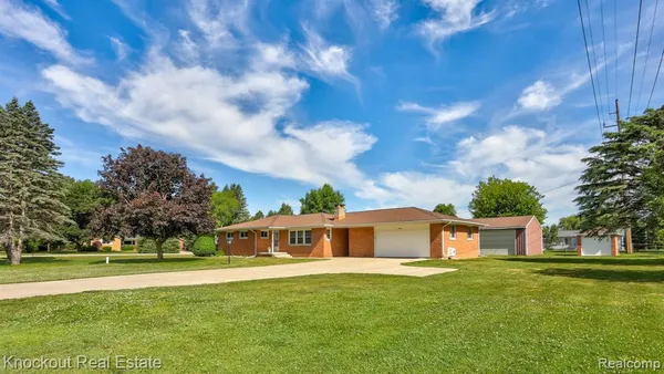 $269,000 | 5992 Dubois Road, Vassar, MI 48768