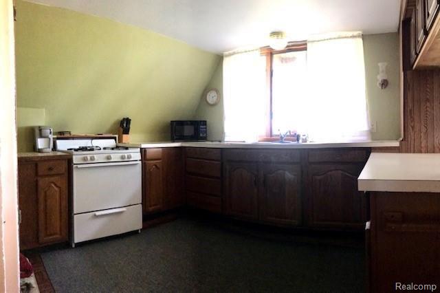 157 North Engle Road Imlay City, MI 48444 - Photo 31 of 41 IMG_2386.jpg