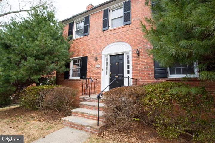 1667 Primrose Road Northwest Washington, DC 20012 - Photo 1 of 28