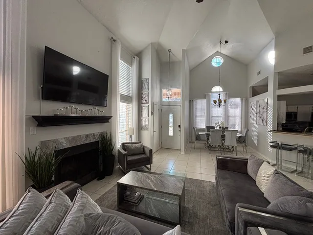 $1,895 | 30422 Arborg Drive, Spring, TX 77386