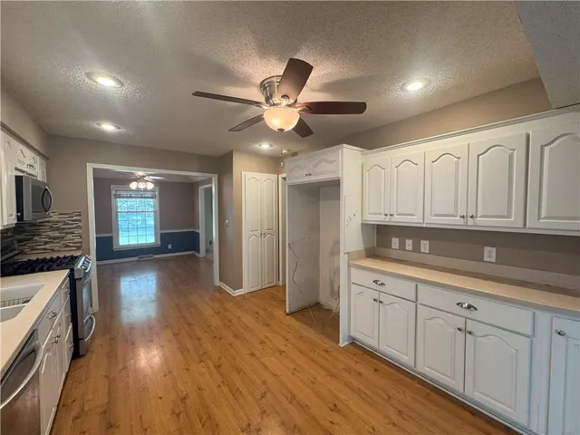 $378,000 | 9818 Melrose Street, Overland Park, KS 66214