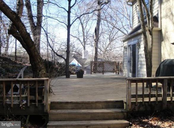 2710 Daniel Road Chevy Chase, MD 20815 - Photo 12 of 21 Deck
