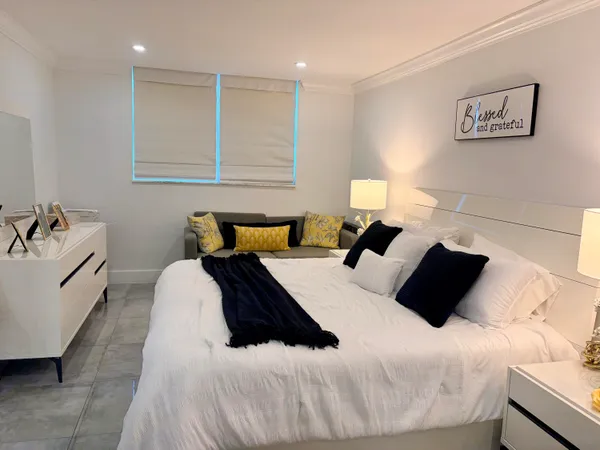 $2,400 | 1505 North Riverside Drive, Unit 1403, Pompano Beach, FL 33062