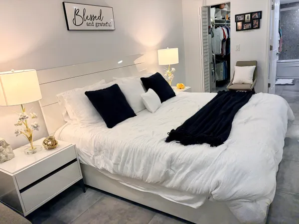 $2,400 | 1505 North Riverside Drive, Unit 1403, Pompano Beach, FL 33062