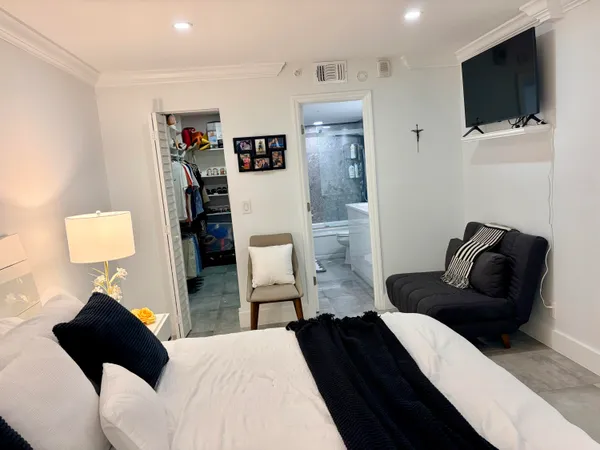 $2,400 | 1505 North Riverside Drive, Unit 1403, Pompano Beach, FL 33062