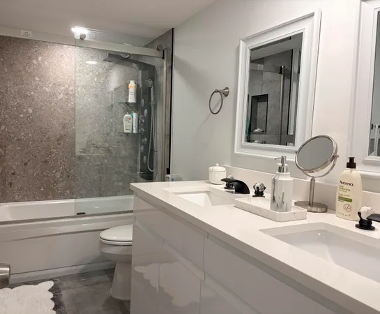 $2,400 | 1505 North Riverside Drive, Unit 1403, Pompano Beach, FL 33062