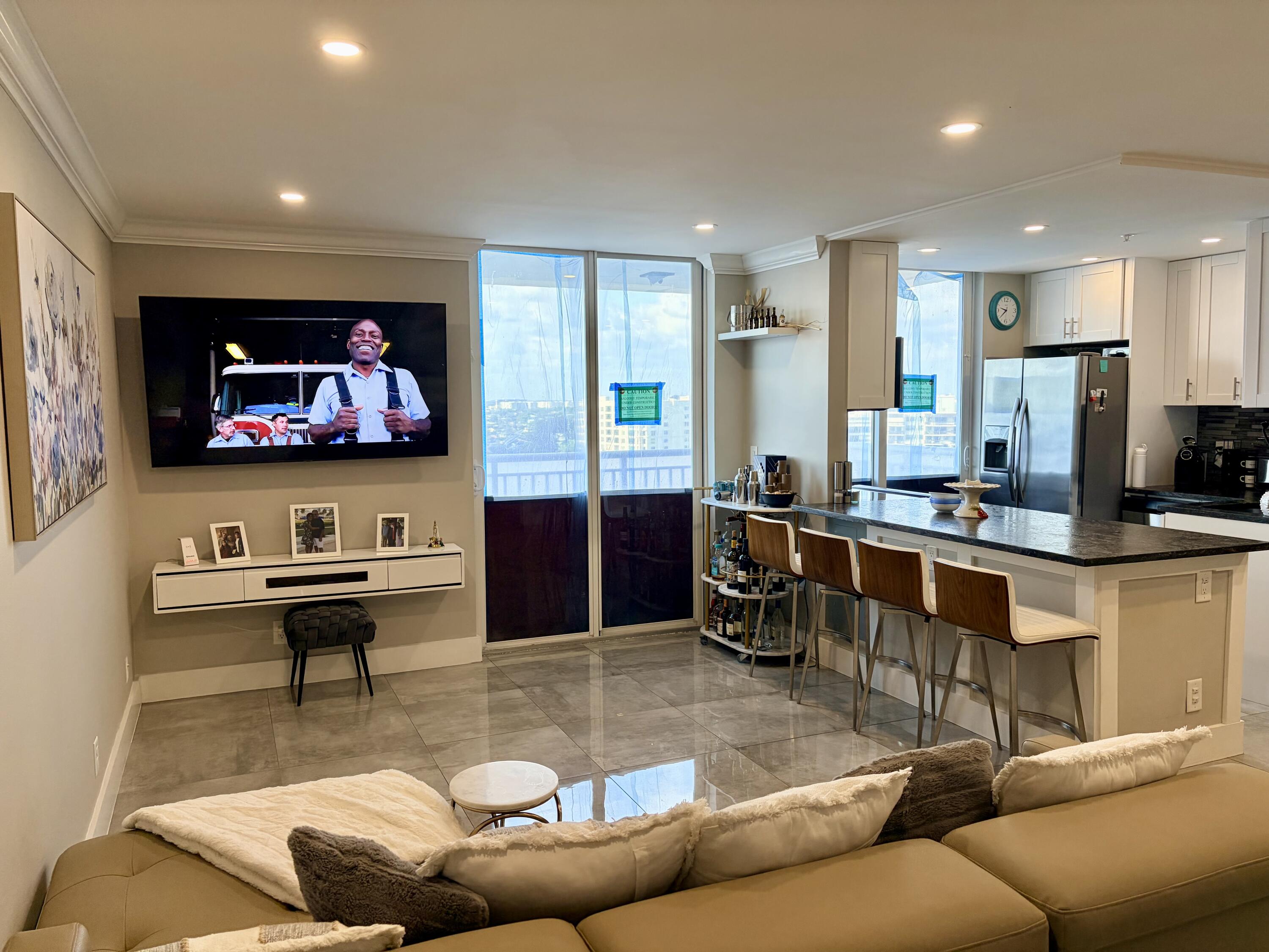 1505 North Riverside Drive, Unit 1403 Pompano Beach, FL 33062 - Photo 7 of 20 IMG_1762