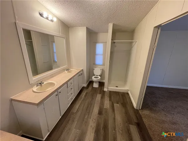 $1,475 | 317 King William, Canyon Lake, TX 78133