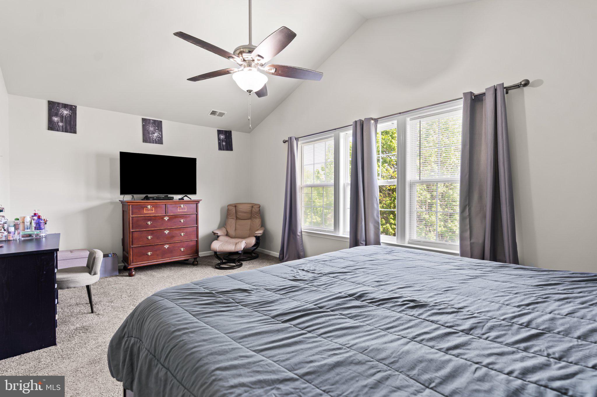 128 Sentry Ridge Smithsburg, MD 21783 - Photo 19 of 41 Spacious bedroom with natural light.