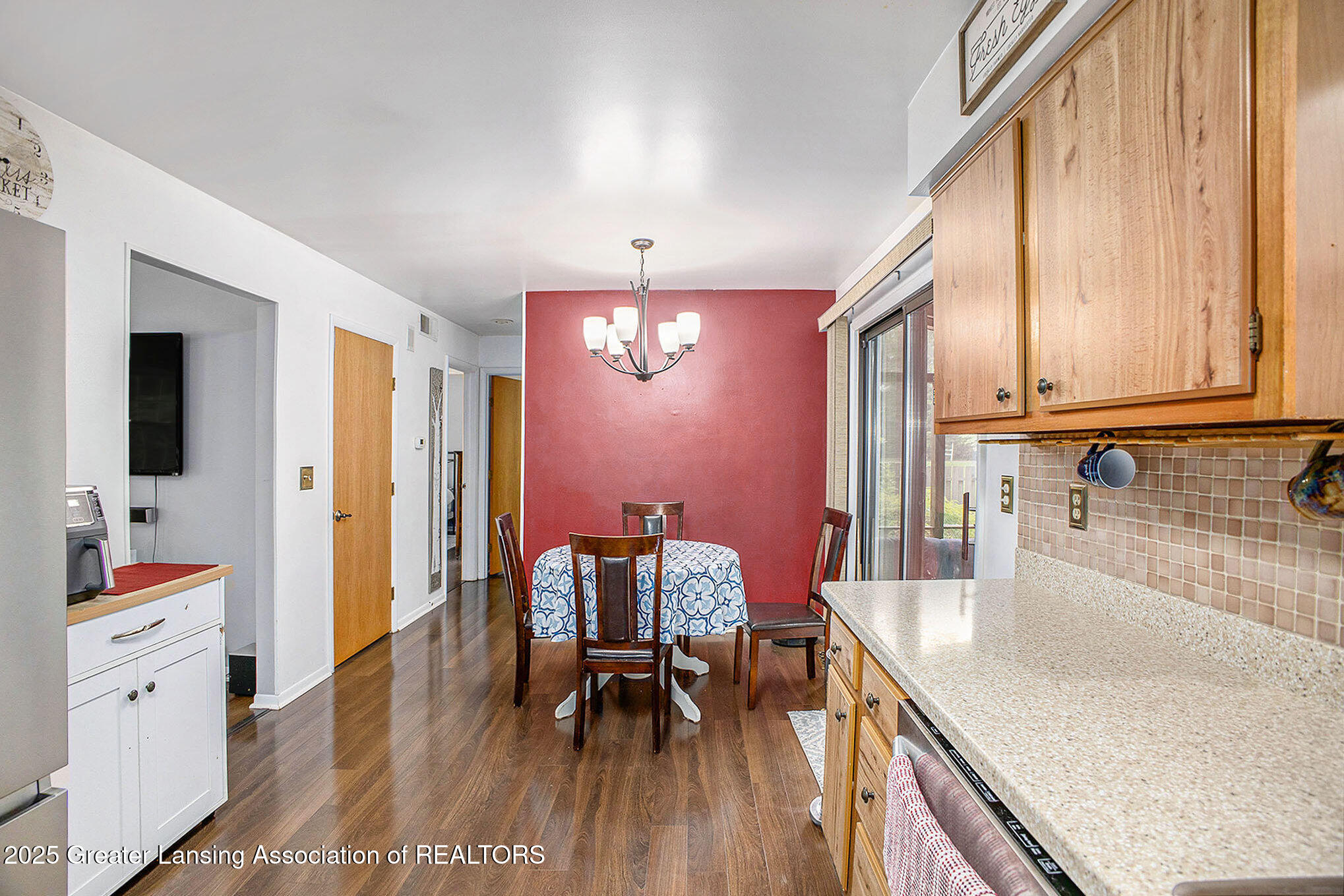 1614 North Eifert Road Holt, MI 48842 - Photo 11 of 30 6.0