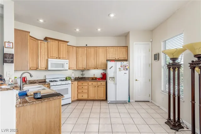 $349,999 | 219 Bighorn Drive, Unit 3, Boulder City, NV 89005