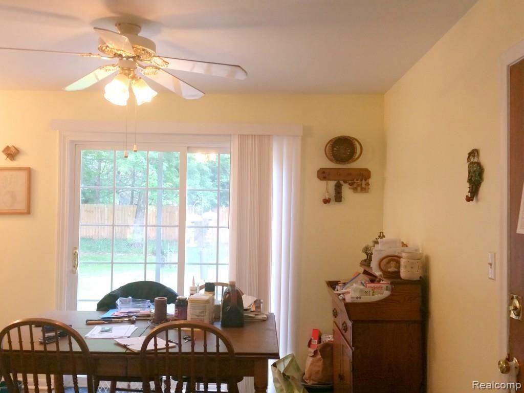 2415 Keith Road West Bloomfield, MI 48324 - Photo 15 of 32