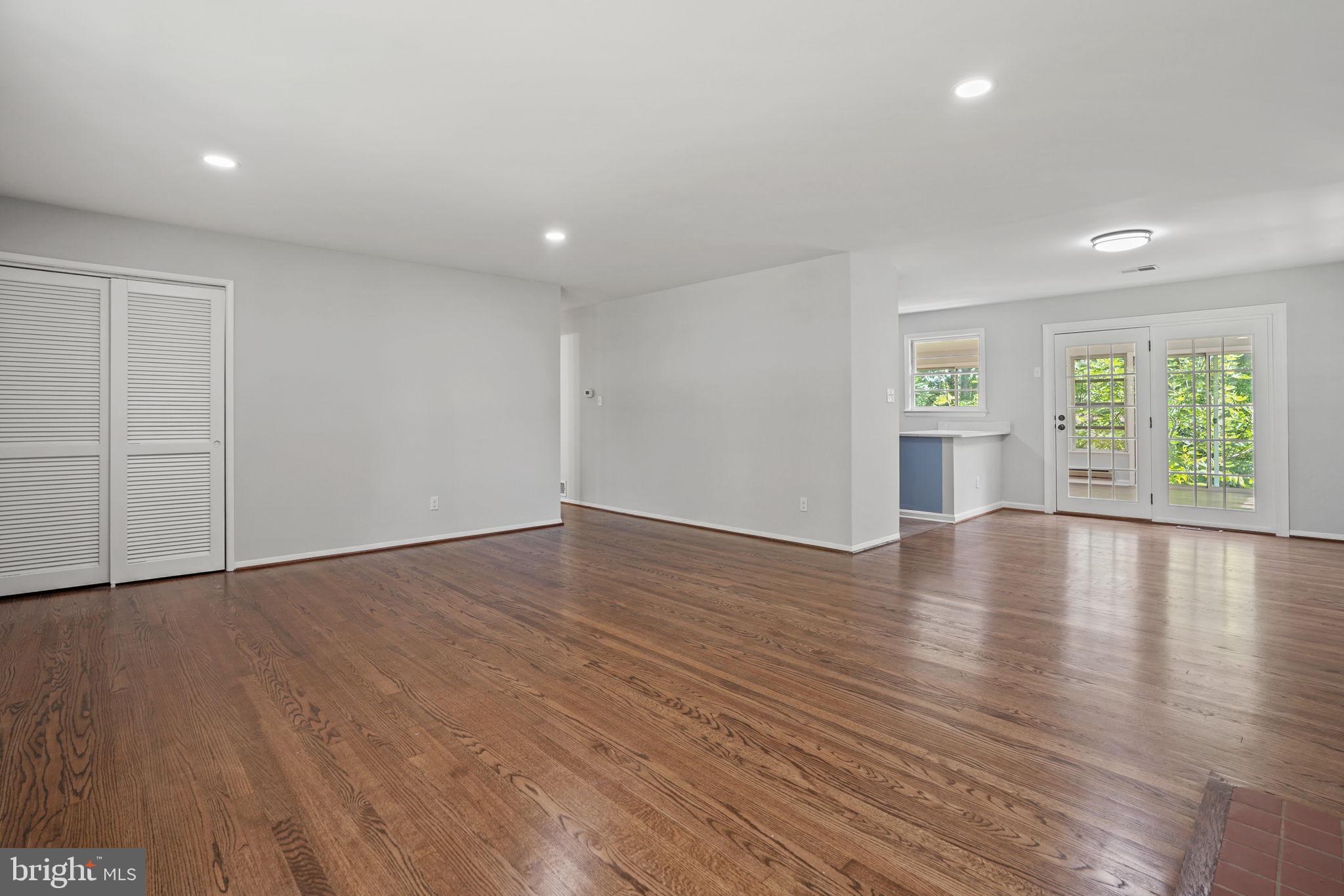 9412 Robnel Avenue Manassas, VA 20110 - Photo 13 of 20