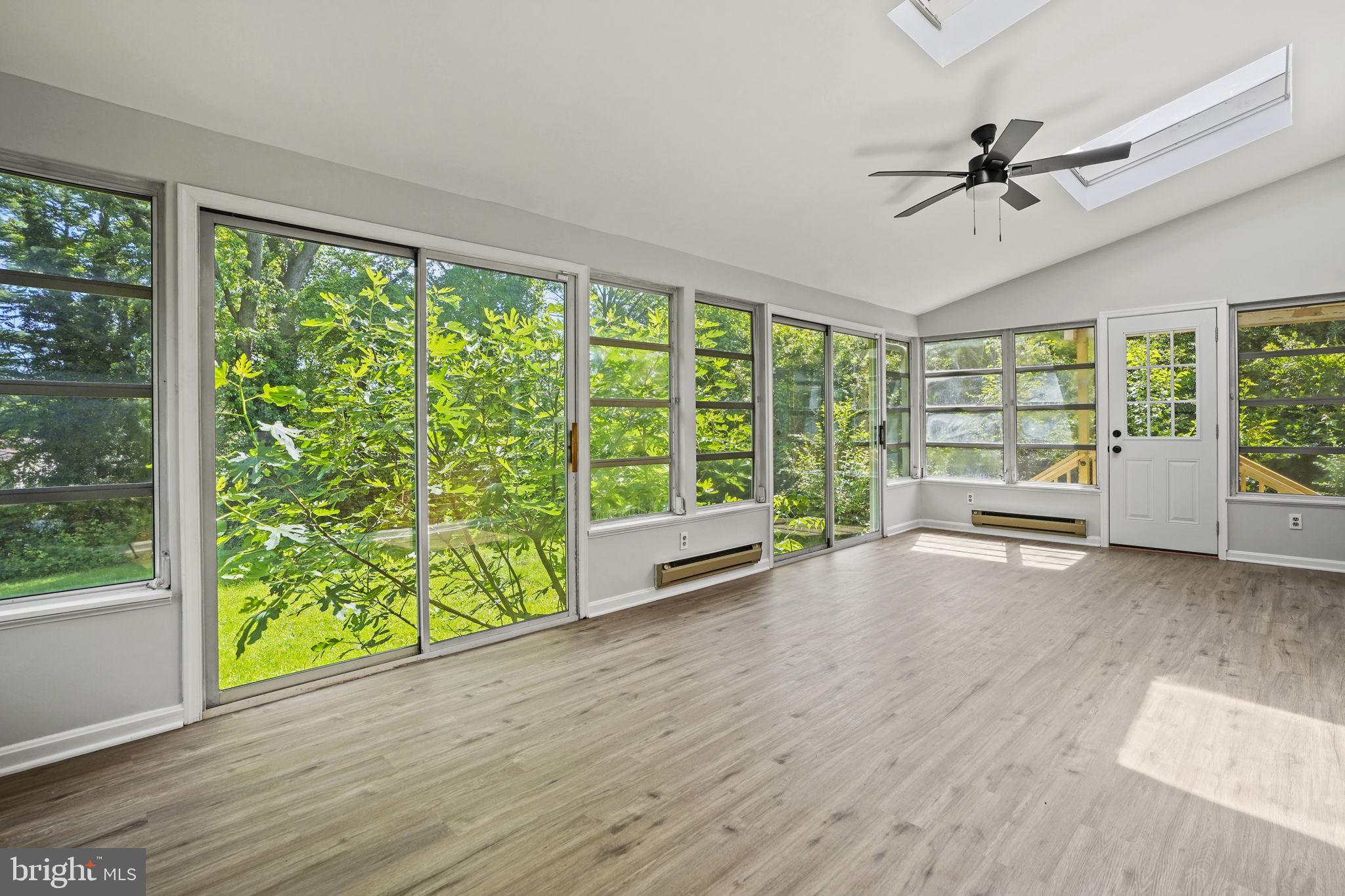 9412 Robnel Avenue Manassas, VA 20110 - Photo 10 of 20