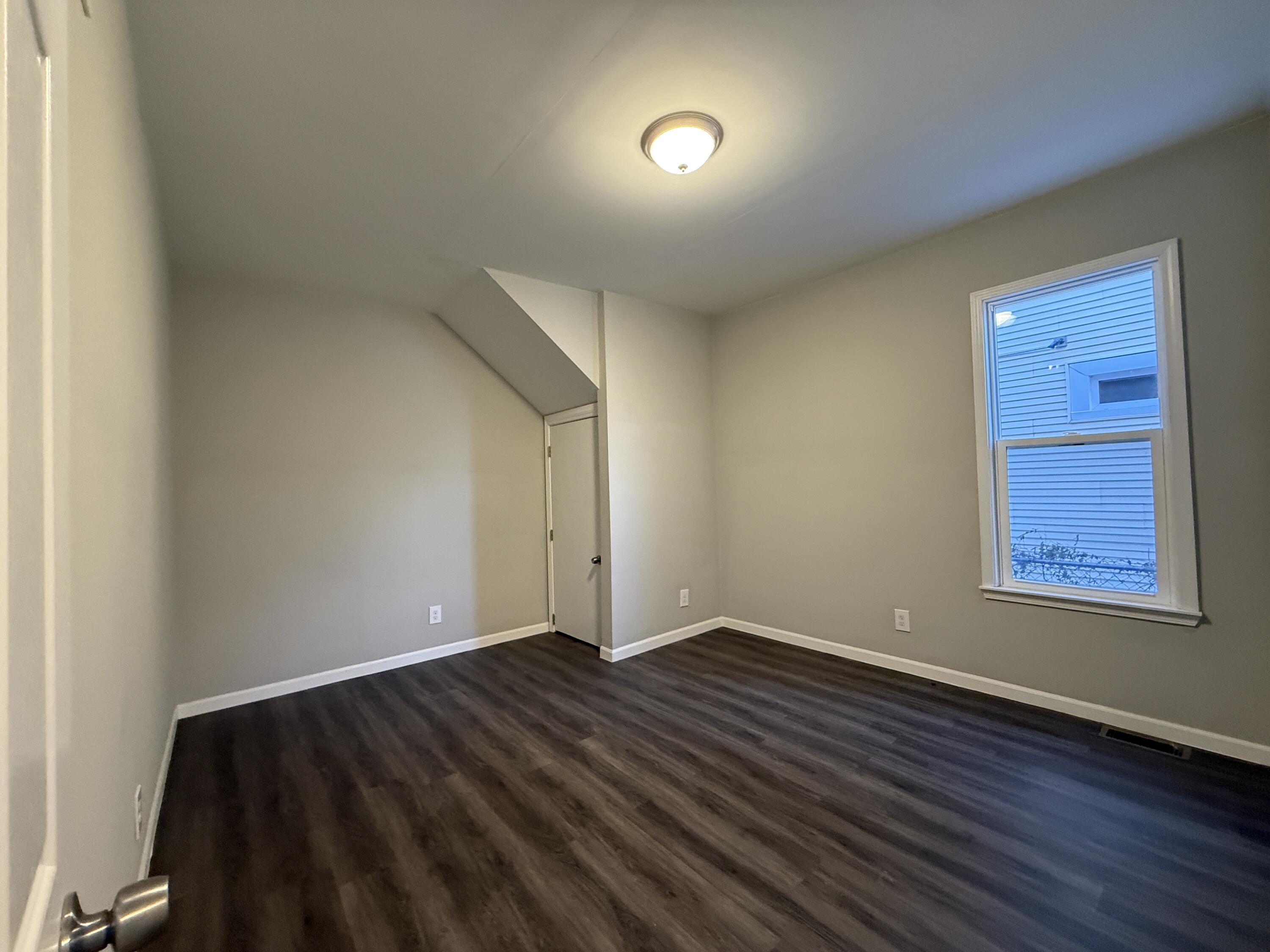 351 Westminster Street Detroit, MI 48202 - Photo 8 of 14 IMG_9311