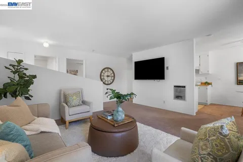 $378,950 | 8975 Alcosta Boulevard, Unit 132, San Ramon, CA 94583