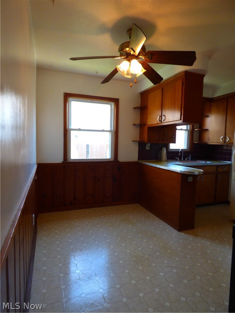 26680 Chardon Road Cleveland, OH 44143 - Photo 4 of 13 Gallery Image 4