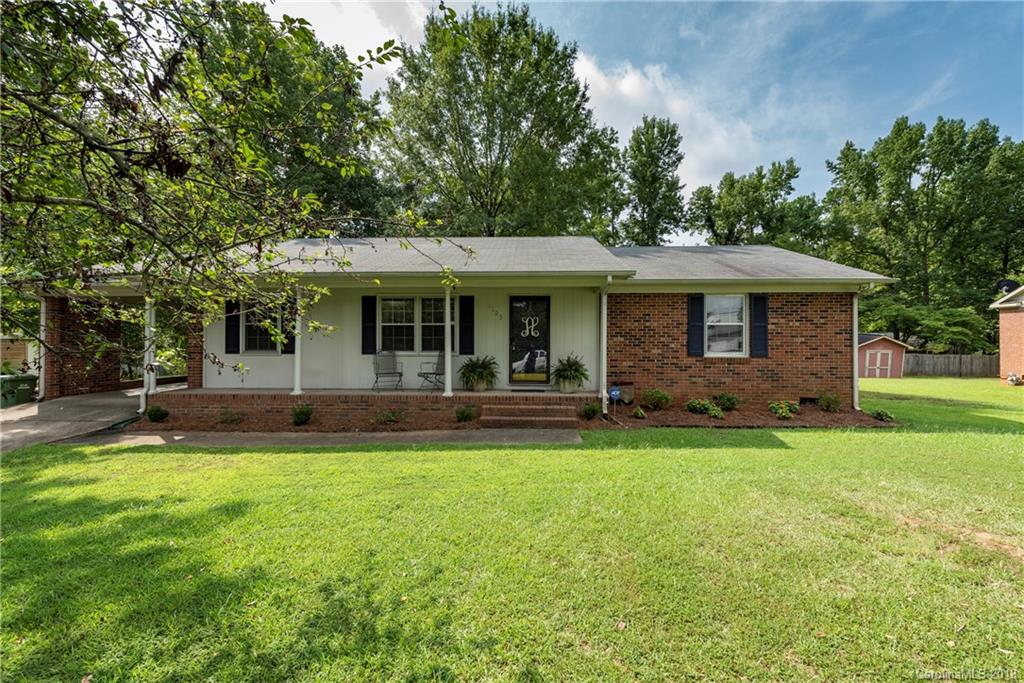 1325 Hawthorne Road Lancaster, SC 29720 - Photo 1 of 22 Gallery Image 1
