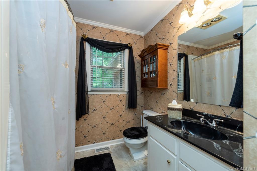 1325 Hawthorne Road Lancaster, SC 29720 - Photo 12 of 22 Gallery Image 12