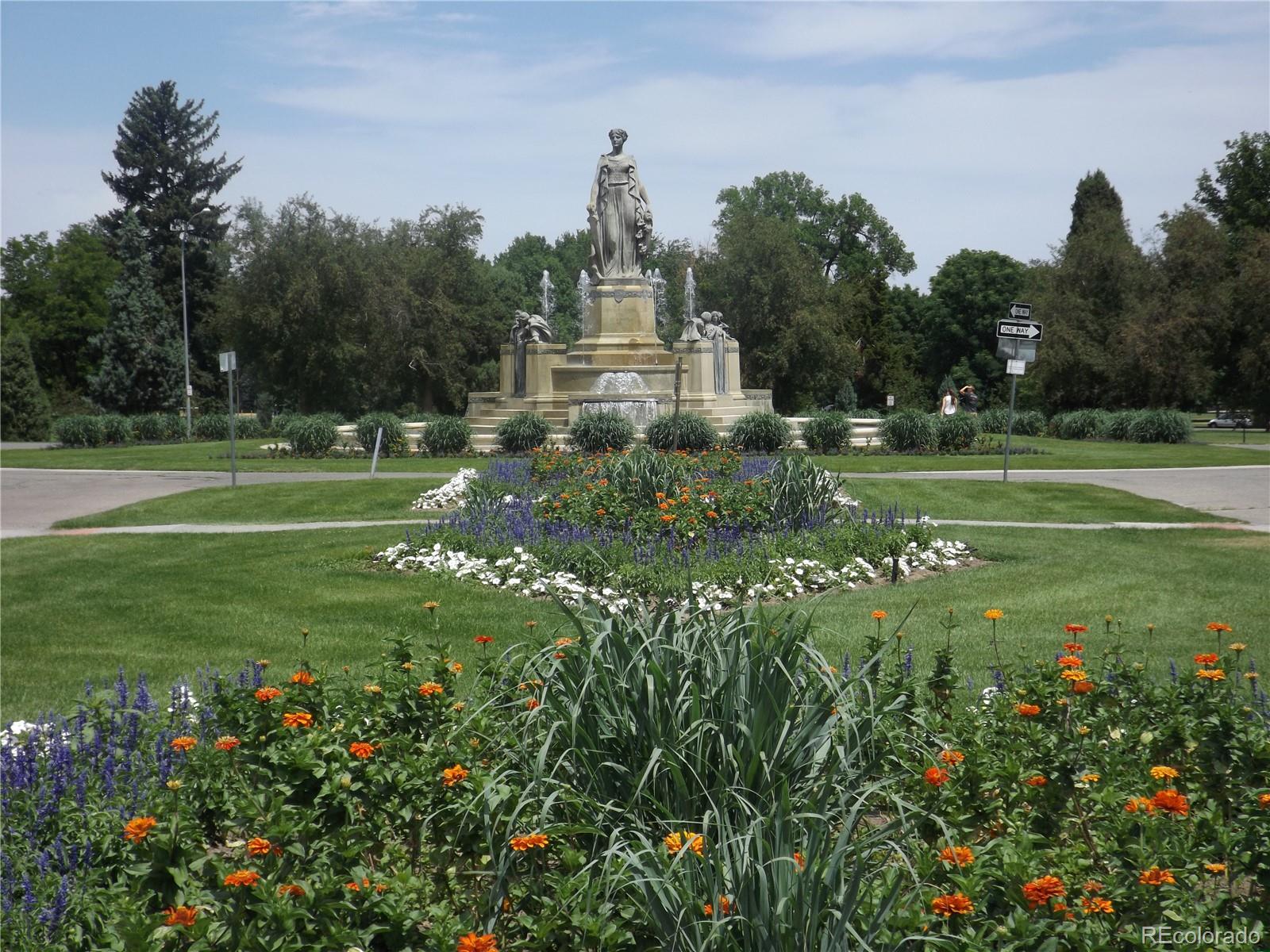 2990 East 17th Avenue, Unit 803 Denver, CO 80206 - Photo 29 of 29 a view of a golf course with a house