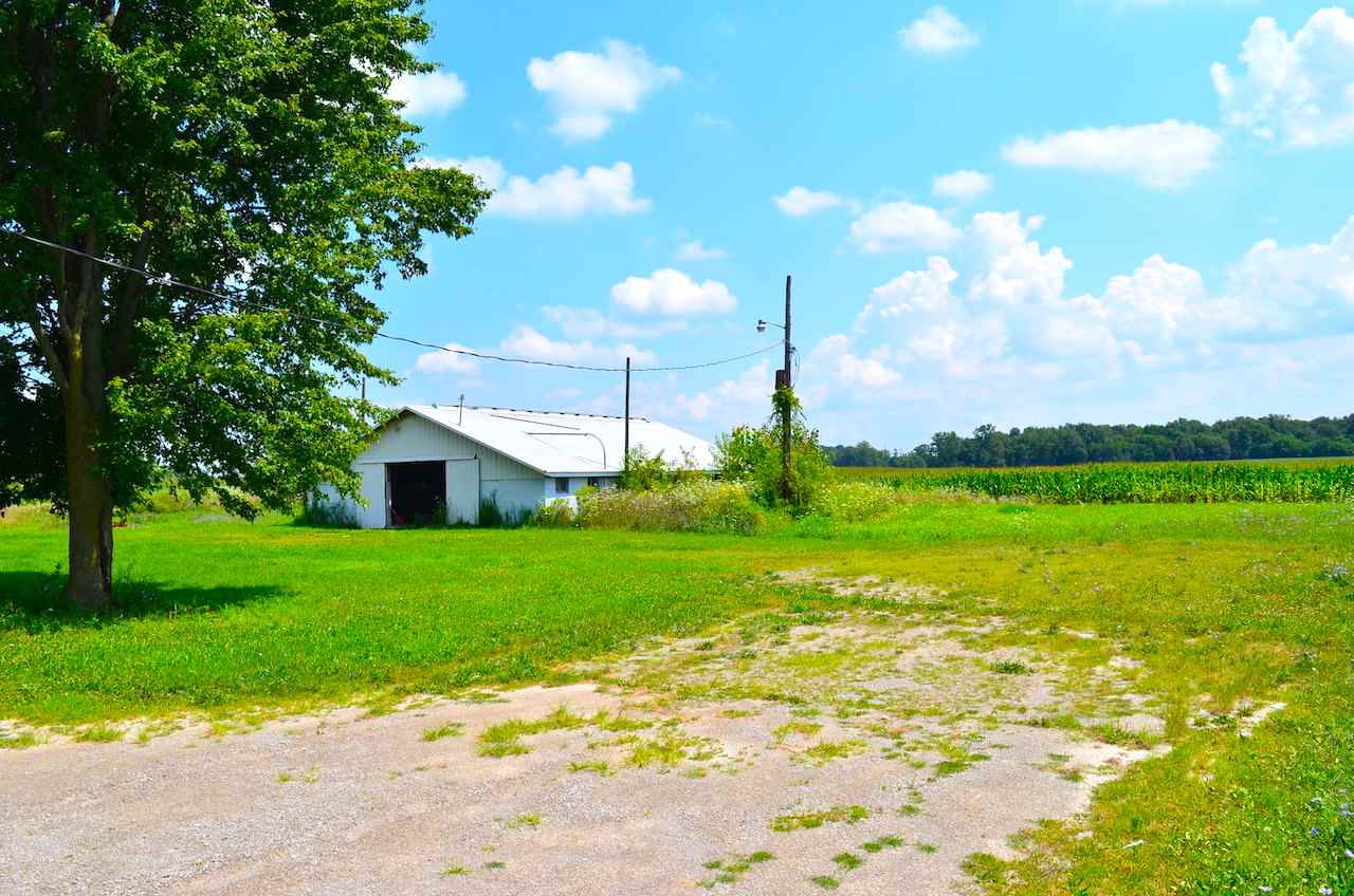 9318 Frazier Road Fort Wayne, IN 46818 - Photo 13 of 26