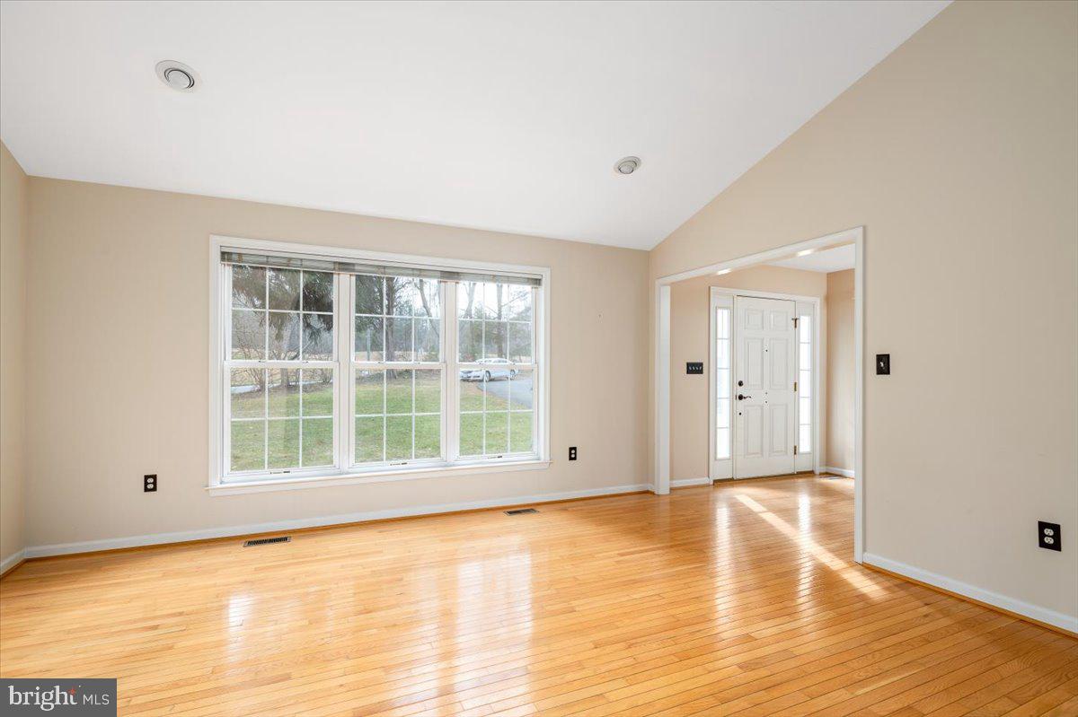 765 Poplar Road Stafford, VA 22556 - Photo 18 of 41 Gallery Image 18