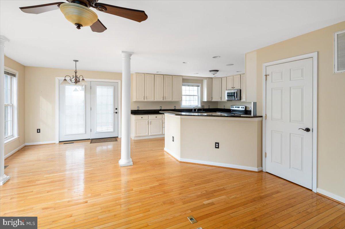 765 Poplar Road Stafford, VA 22556 - Photo 9 of 41 Gallery Image 9