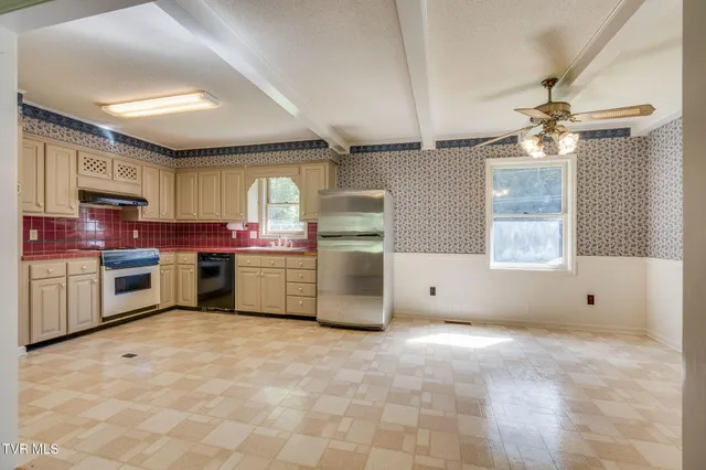 $384,900 | 1605 Ryder Church Road, Bluff City, TN 37618