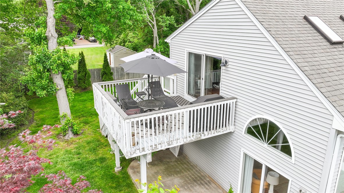 35 Sachem Road Narragansett, RI 02882 - Photo 33 of 37