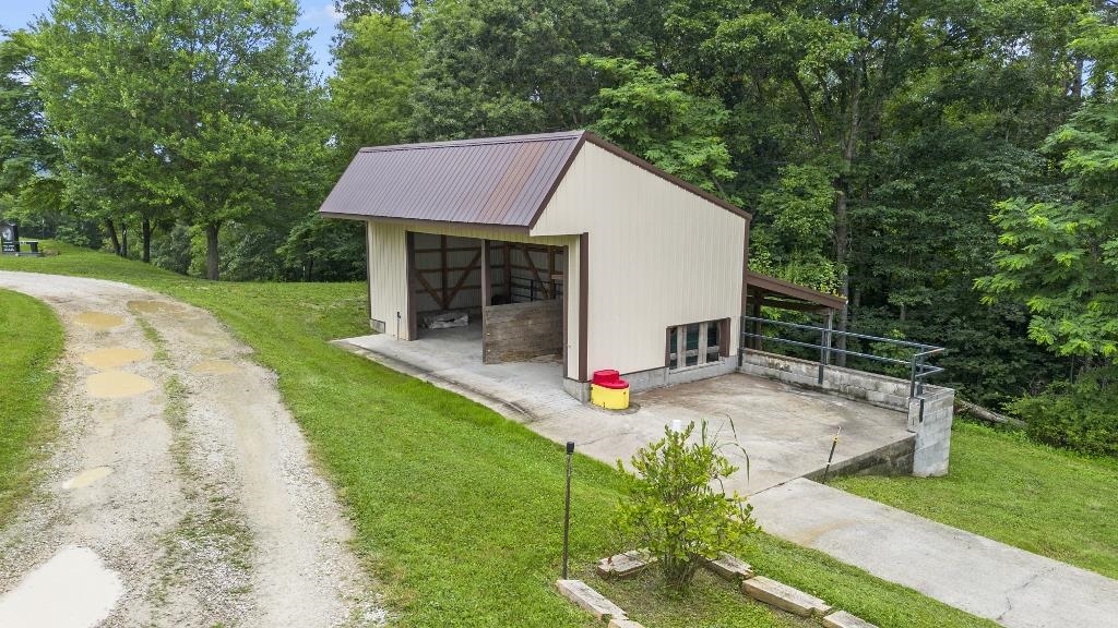 585 Canoe Run Road Grayson, KY 41143 - Photo 6 of 50