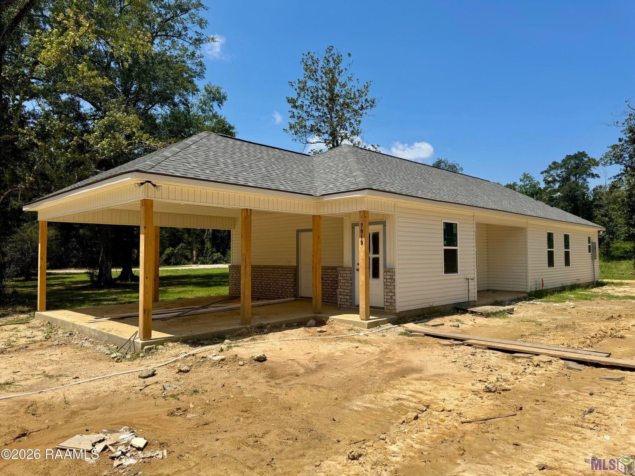 7019 Chandler Bluff Road Denham Springs, LA 70706 - Photo 1 of 9 Gallery Image 1