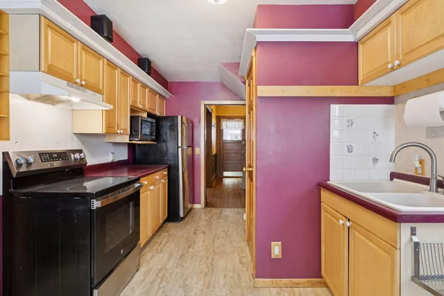 $300,000 | 1435 Albany Avenue, St. Paul, MN 55108