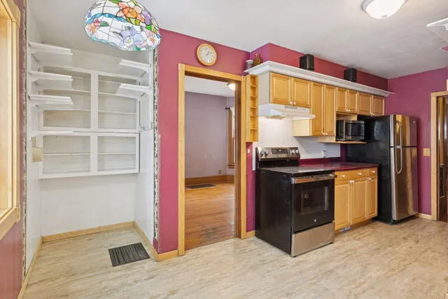 $300,000 | 1435 Albany Avenue, St. Paul, MN 55108