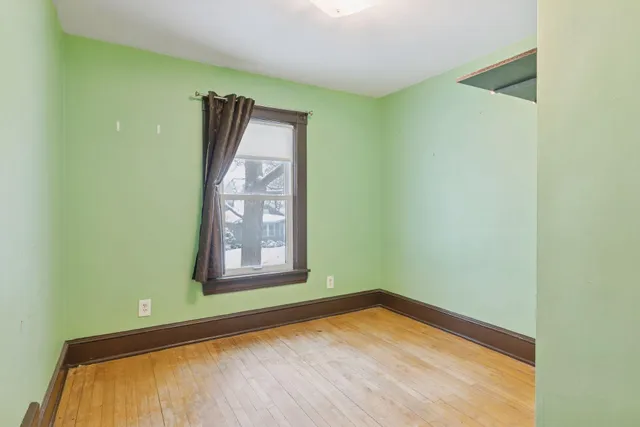 $300,000 | 1435 Albany Avenue, St. Paul, MN 55108