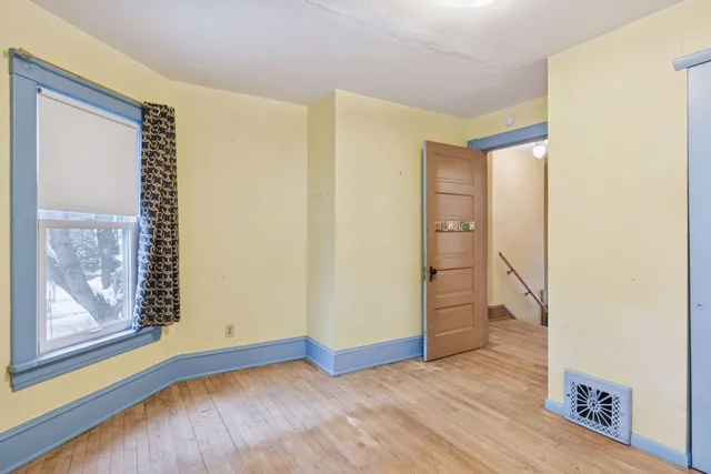 $300,000 | 1435 Albany Avenue, St. Paul, MN 55108