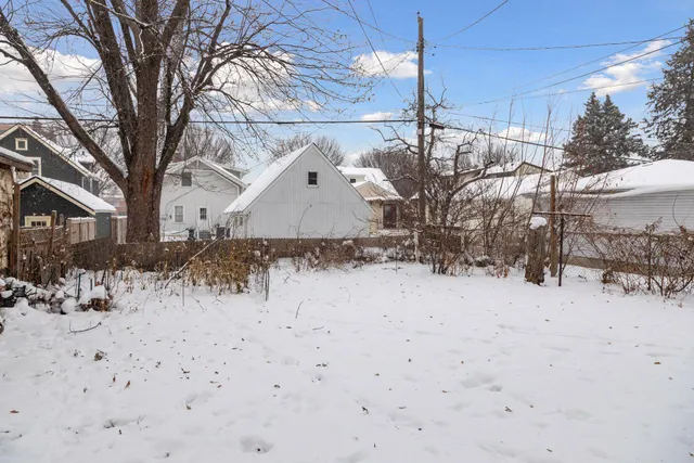 $300,000 | 1435 Albany Avenue, St. Paul, MN 55108