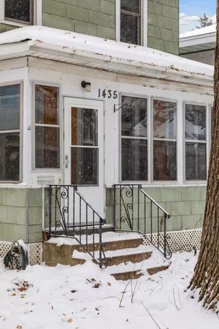 $300,000 | 1435 Albany Avenue, St. Paul, MN 55108